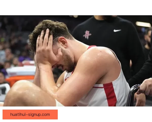 伊森官方海报揭示取胜关键申京表现亮眼仍被质疑核心地位